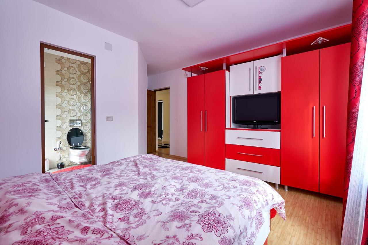 Casa Cu Flori Moisei Hotel Екстериор снимка