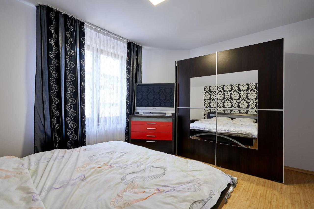 Casa Cu Flori Moisei Hotel Екстериор снимка