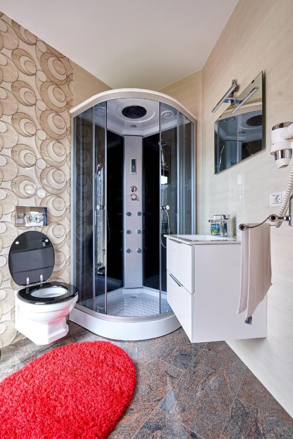 Casa Cu Flori Moisei Hotel Екстериор снимка
